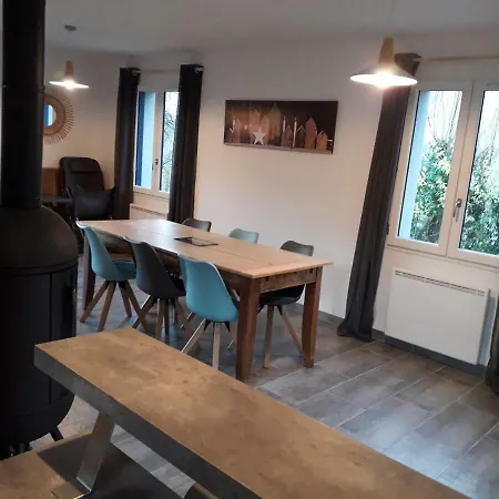 Le Balcon Face A L'aspin 度假居 *